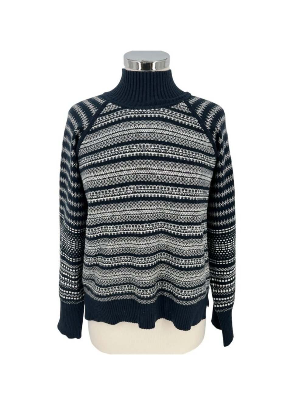 Cyrus Nordic Style Striped Knit Sweater Apres-ski Preppy Blue White Size Medium